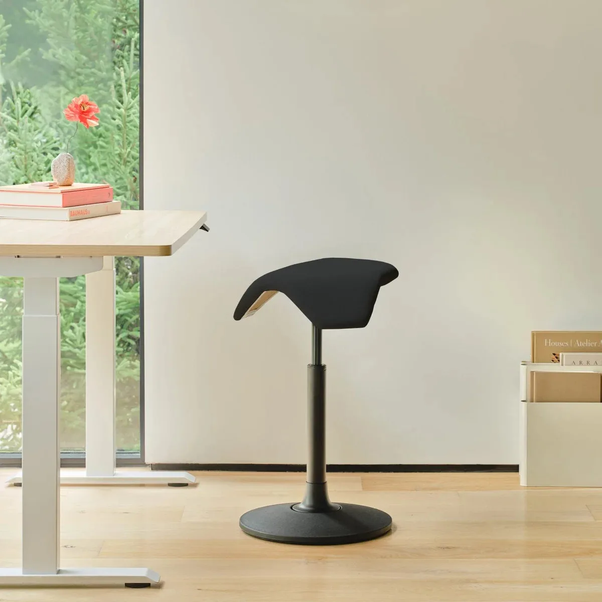 Branch Saddle Stool