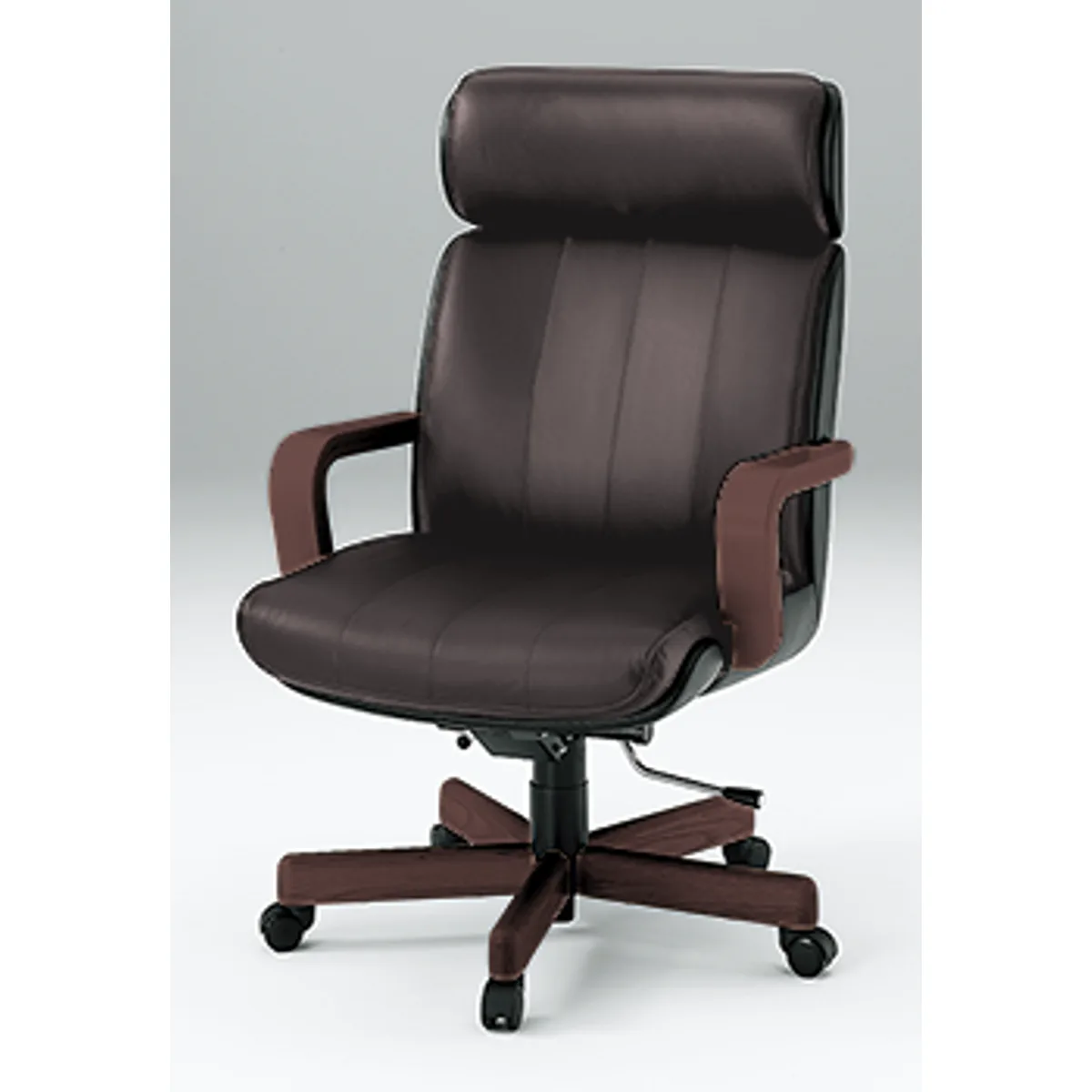 Itoki Executive Chair R-1