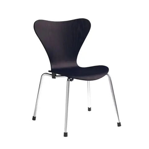 Fritz Hansen Fritz Hansen Series 7 Chair